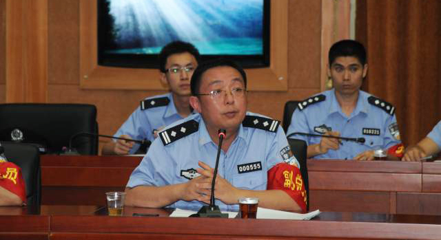 “全國公安系統二級英雄模范”朱恒文：為了破案，他曾每天工作16小時以上